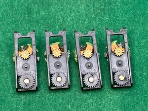 4 AURORA AFX MAGNA-TRACTION MEAN GREEN ARMATURE & GEAR PLATE, NEW UNUSED NOS - Picture 1 of 10