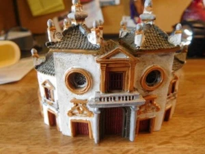 4" diameter "Castle In Spain" Ashtray-Seville - Picture 1 of 5