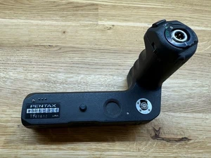 Pentax Winder ME II Battery Grip Automatic Film Motor Drive 35mm SLR Tested Mint - Picture 1 of 4