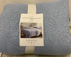 🕋 Threshold: Microfiber King Garment Washed Paisley Stitch Quilt Sky Blue🆕 - Picture 1 of 8