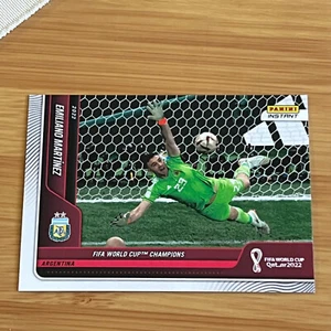 Panini Instantáneo Copa Mundial FIFA 2022 #120 Emiliano Martínez Argentina - Imagen 1 de 2