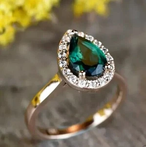 Anillo para mujer con halo de esmeralda verde simulado corte pera de 3 quilates enchapado en oro amarillo de 14 k - Imagen 1 de 5