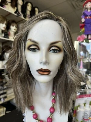 “BIG SPENDER” Raquel Welch RL12/22SS SS Cappuccino LaceFront MonoTop Reg $503.❤️ - Image 1 of 4