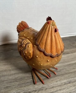 Große Keramik Henne Volkskunst Huhn Figur Landhaus Dekor 7,5" - Bild 1 von 4