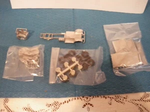 Lee Town: 30’s Mack BQ Van Truck: 432-3106  *actual shipping* - Bild 1 von 4