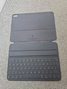 Apple Smart Keyboard Folio for 11 inch iPad Pro German QWERTZ Model A2038 1 - Picture 1 of 4