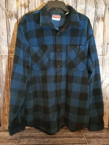 Wrangler Fleece button up Shirt Size XL Blue 130273 100% polyester. (E2) - Picture 1 of 3