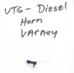 VTG / HO / VARNEY / DIESEL LOCOMOTIVE/ PLASTIC HORN / HTF PART / RESTORE - Picture 1 of 2