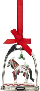 Breyer Pferde 2021 Christmas Collection | Steigbügel Ornament - Arctic Grandeur  - Bild 1 von 1