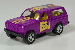 Racing Champions 1980 Ford Bronco Scooby Doo Fred Car 2 5/8" Diecast Scale Model - Picture 1 of 9