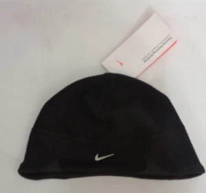 NIKE CAPPELLO SKUL ADULTO NERO TAGLIA 1 FC0073-030 NUOVO CON ETICHETTE - Foto 1 di 6