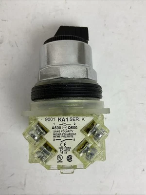 INTERRUPTOR SELECTOR SCHNEIDER 9001KS43BH2 PERILLA NEGRA 3 POSICIONES Foto 1 de 4