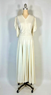 Vestido de noiva vintage 1930 marfim malha de seda drapeado com botões de vidro - Imagem 1 de 4