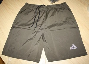Kids Adidas Shorts - Size Medium - New - Picture 1 of 7