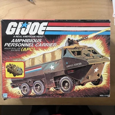 K23i03311 APC AMPHIBIOUS CARRIER W/ BOX & BLUEPRINTS 98% COMPLETE 1983 ORIGINAL - Image 1 of 4