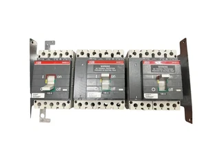 Blocco Interruttori Abb 2x100A 4p 1x125 3p - Picture 1 of 2