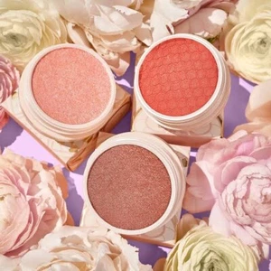 3 supershock cheek from colourpop - Picture 1 of 8