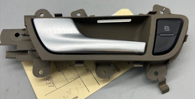 AUDI A4, QUATTRO, S4 2009-2012 MANIJA DE PUERTA INTERIOR TRASERA IZQUIERDA CON CERRADURA PIEZAS DE FABRICANTE ORIGINAL Foto 1 de 4