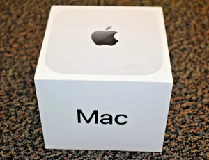 Apple Mac Mini M4 10 núcleos CPU/GPU 16 GB 256 GB MU9D3LL/A. ¡Excelente estado! - Imagen 1 de 11