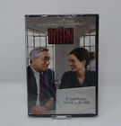 The Intern (Dvd 2015 Widescreen)  Pg-13 Comedy Anne Hathaway Robert De Niro New