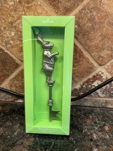 Hallmark Osterhasen magischer Schlüssel Ornament Dekor Sammlerstück Zinn Neu im Karton - Bild 1 von 4