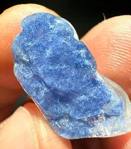 Hermoso espécimen de cristal de dumortierita azul natural muy raro de 18,8 quilates - Imagen 1 de 8