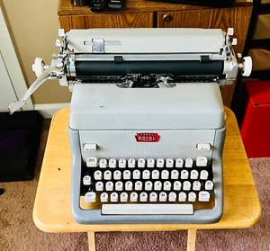 Vintage Royal FP E (Elite) Wide Carriage Typewriter 1957 Tan Gray Works - Picture 1 of 9