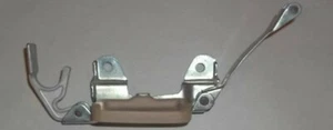 85 86 87 88 89 Toyota MR2 compartimento de almacenamiento delantero área marrón bronceado pieza de pestillo - Imagen 1 de 2