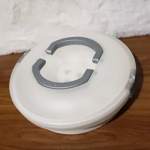 Round Egg Cupcake Cake Carrier Tote Handles Snap Lid Storage Container - Picture 1 of 8