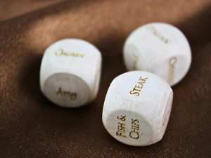 Set of 3 Personalised Wood Handmade Engraved Decision Dice 20mm - Picture 1 of 4