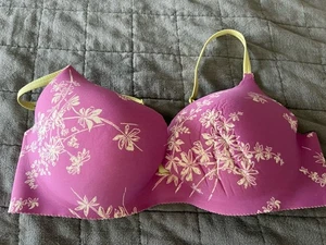 Victoria Secret Angels Secret Embrace Push-Up Bra 36D 36 D Floral Sexy EUC VS - Picture 1 of 5