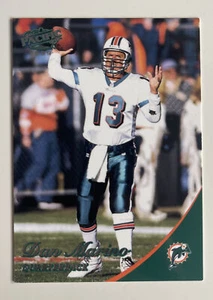 1999 Pacfici #210 Dan Marino Miami Dolphins Football Card - Picture 1 of 2