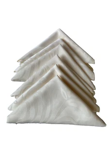 Tovaglioli crema Madrid 50 cm x 50 cm (6 per confezione) - Foto 1 di 3