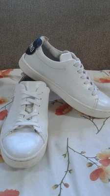 MOSCHINO WOMEN SNEAKERS SIZE 37/7 WHITE COLOR - Image 1 of 4