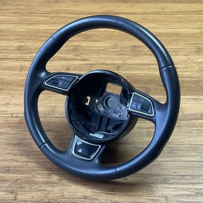 2013-2017 奥迪 A4 8K 三辐皮革方向盘带按钮黑色原始设备制造商 — 第 1/4 张图片