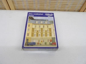 POLA - N 336 - A Fine Residential House Model Building Kit Train - Scale 1:87 - Picture 1 of 8