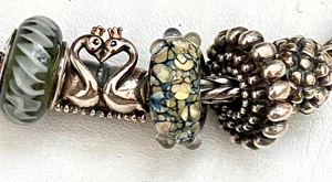 Vintage Trollbeads & Pandora 5 ciondoli argento sterling/oro cigno, zigzag, sole + - Foto 1 di 15