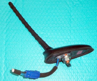 2018-2021 HYUNDAI KONA  REAR ROOF MOUNTED RADIO ANTENNA W/ MAST - OEM -Pls Read - Image 1 of 4