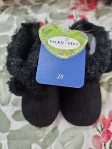 NWT Infant Girl's Size EU 20 (US 4.5) Black Faux Fur Crib Boots By Valen Sina - Picture 1 of 3