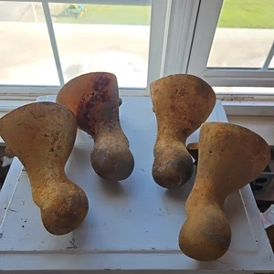 Antique Cast Iron Clawfoot Bathtub Feet Set of 4 - Picture 1 of 7
