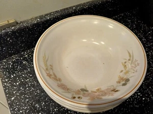 BOOTS HEDGE ROSE CEREAL BOWLS X 4 - Picture 1 of 3