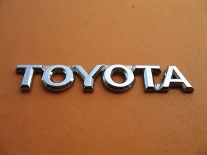 00 01 02 03 04 TOYOTA AVALON REAR TRUNK LID CHROME EMBLEM LOGO BADGE SIGN A28059 - Bild 1 von 3