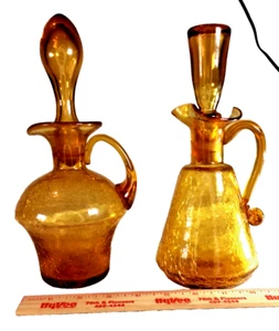 VINTAGE HAND BLOWN CRACKLED GLASS PITCHER DECANTER W/ CLASS STOPPER AMBER GLASS - Picture 1 of 4