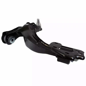 Suspension Control Arm and Ball Joint Assembly Motorcraft MCSOE-124 - Picture 1 of 2