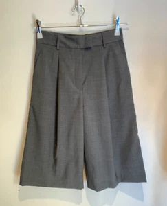 Massimo Dutti Culottes bermuda shorts UK 8 10 US4 wide pleat grey wool tailored - Picture 1 of 9