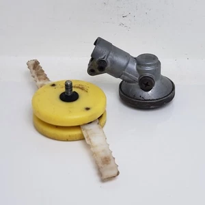 Cabezal de engranaje Ariens TB220 String Trimmer - Imagen 1 de 8