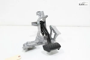 2018-2020 AUDI Q5 QUATTRO 80A FRONT LEFT STOP BRAKE PEDAL W/ SUPPORT BRACKET OEM - Picture 1 of 7
