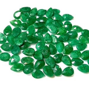 Lote de corte pera verde esmeralda certificado 212 quilates - Imagen 1 de 4