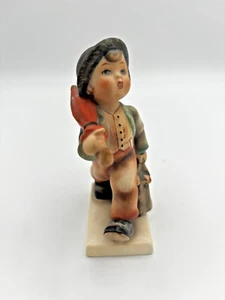 Hummel Merry Wanderer - Picture 1 of 6