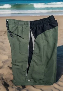 VTG Nike Swim Trunks Men’s M Forest Green Shorts Drawstrings Embroidered Swoosh - Picture 1 of 9